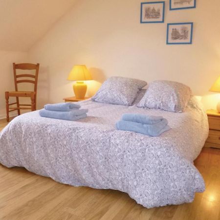 3 Bedroom Cozy Home In Brucheville Carentan-les-Marais Exterior foto